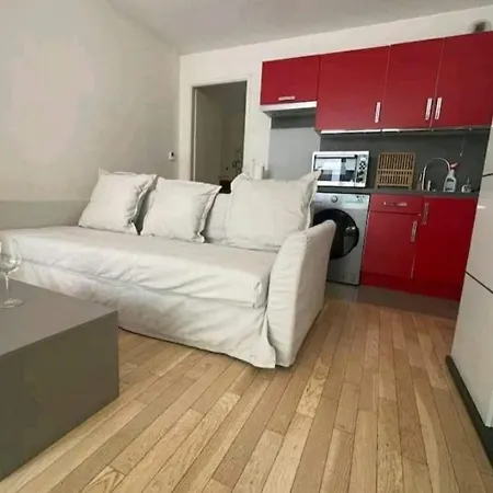 30m2 Near Paris *